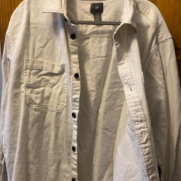 H&M White Button-Up Shacket - Picture 3 of 3